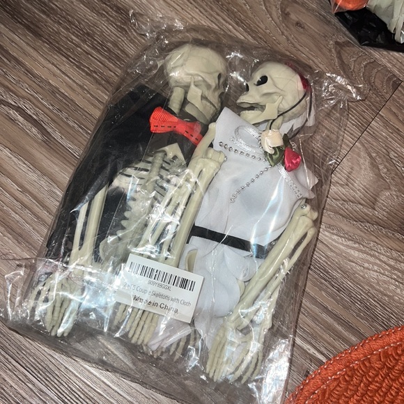 🎃ZULOW Halloween Skeleton Decoration, 2 Pcs Ghost Groom Bride Couple Skeleton - Picture 6 of 7